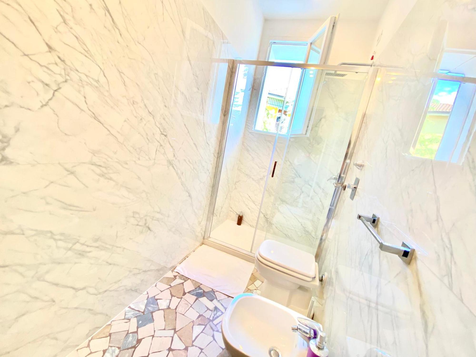 Apt Donati Home, Modernita E Comfort Con Parcheggio Gratuito Privato E Spazio Esterno Privato 카사노 다다 외부 사진