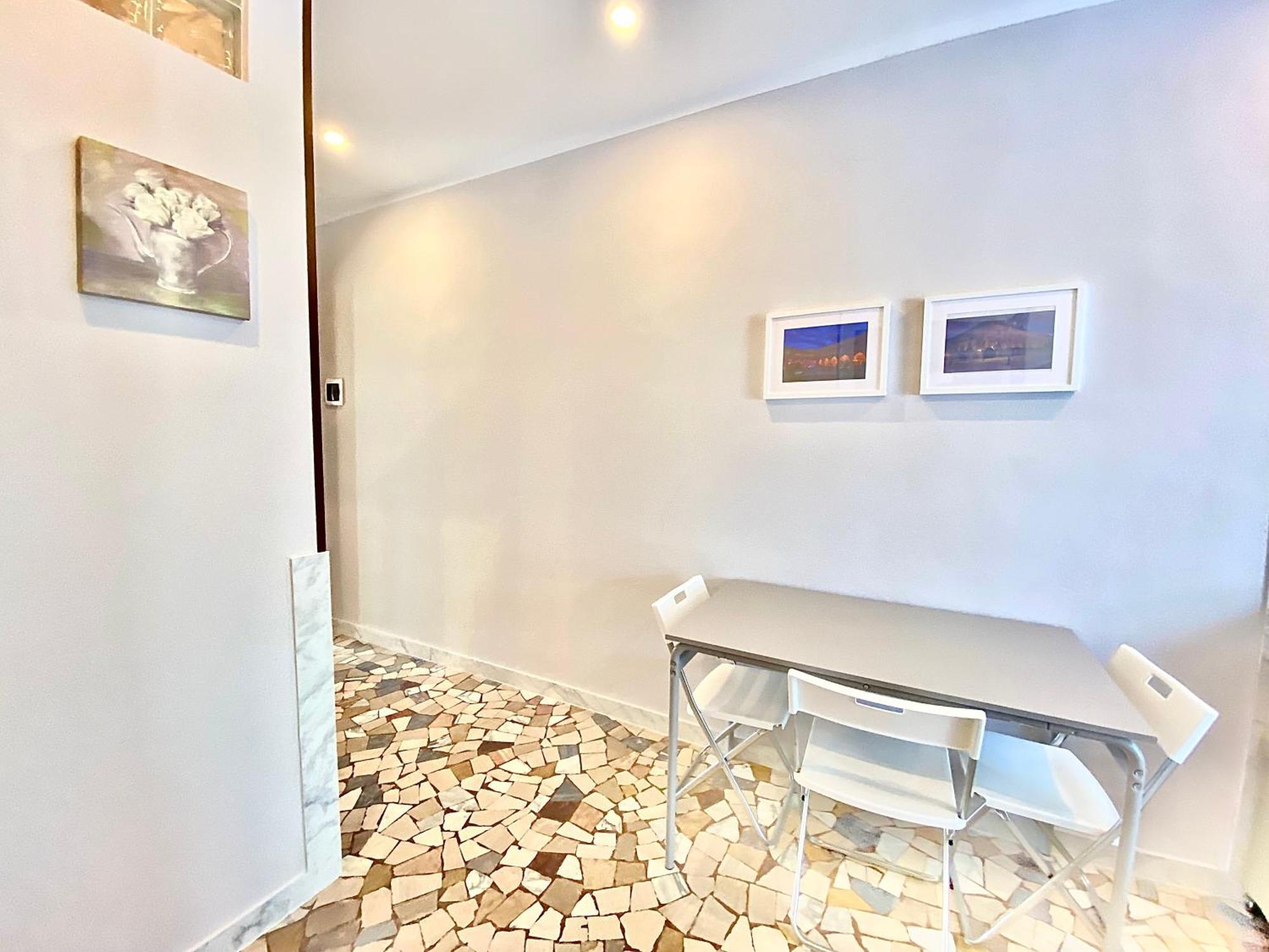 Apt Donati Home, Modernita E Comfort Con Parcheggio Gratuito Privato E Spazio Esterno Privato 카사노 다다 외부 사진