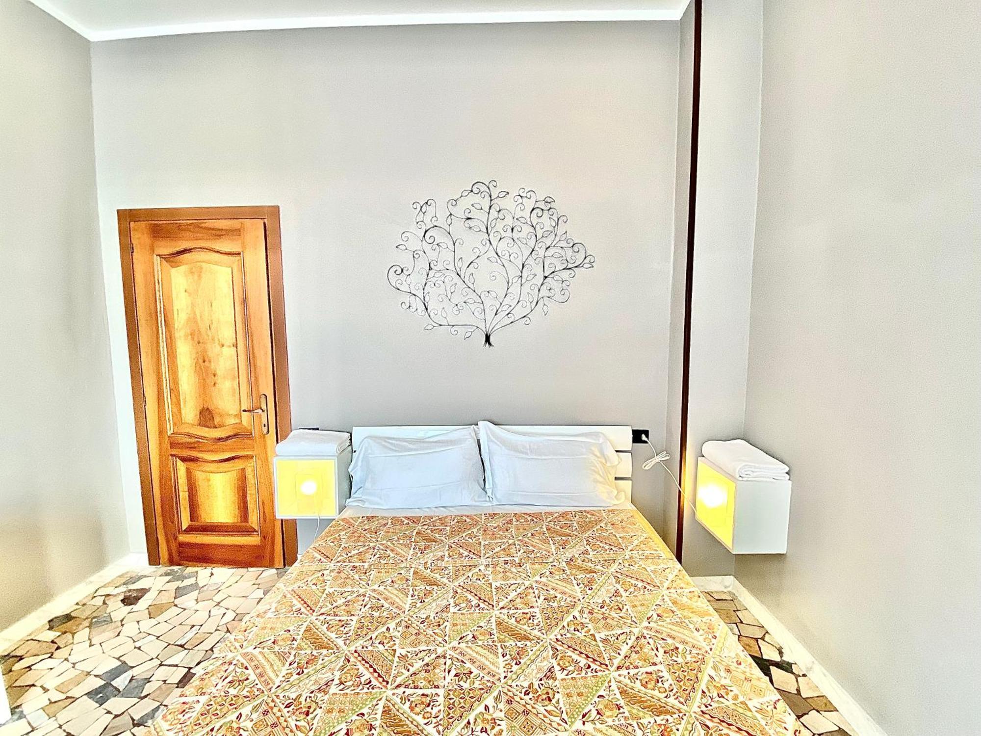 Apt Donati Home, Modernita E Comfort Con Parcheggio Gratuito Privato E Spazio Esterno Privato 카사노 다다 외부 사진